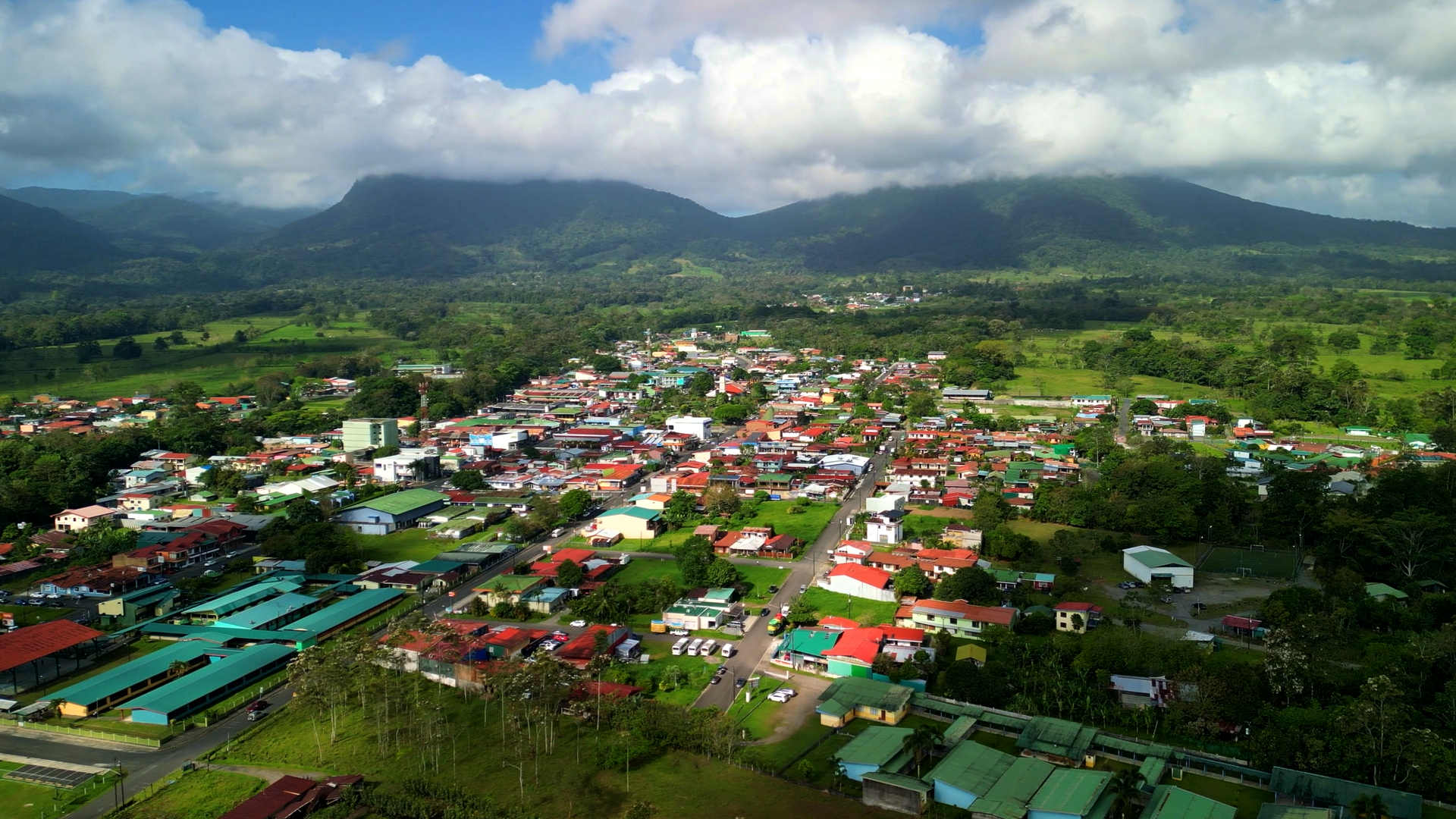 La Fortuna: Arenal Volcano Meets Hot Springs Paradise