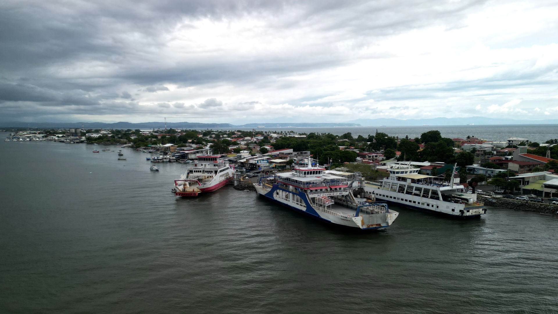 Puntarenas Ferry: Skip The Traffic